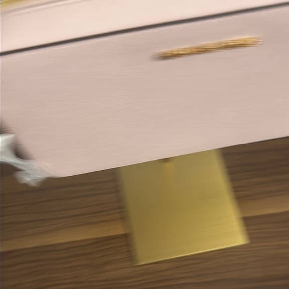 Michael Kors Blush Crossbody Bag - Picture 2 of 6